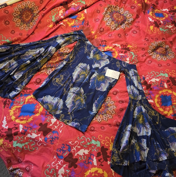 We The Free Birds of Paradise top - Picture 5 of 7